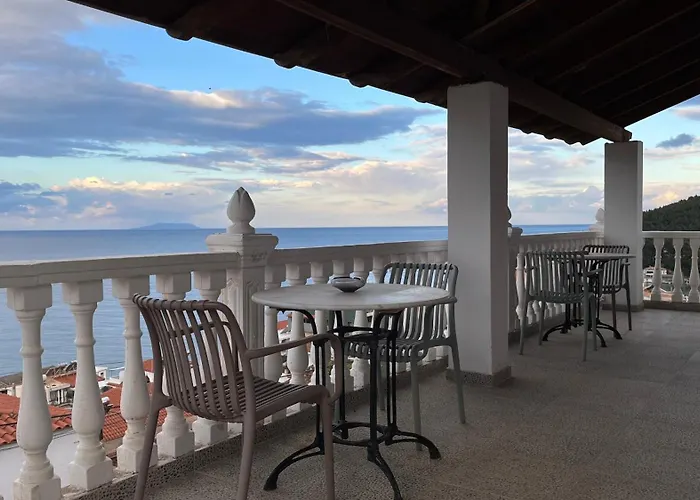 Hillside Sky View Habitación en casa particular *